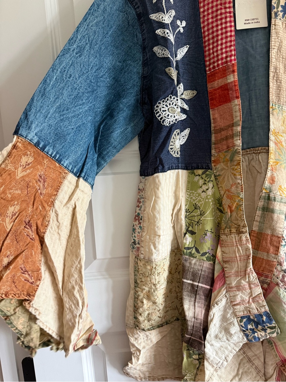 Young Threads Patchwork Embroidered Boho Kimono NWT M - Picture 3 of 12
